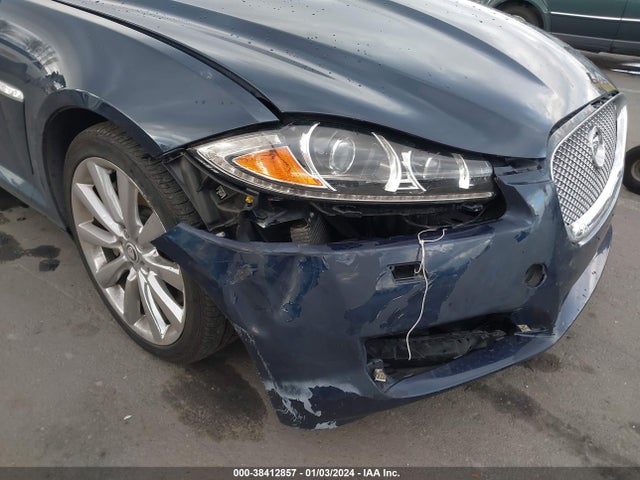 2013 JAGUAR XF SAJWA0ES0DPS63573 Photo 5