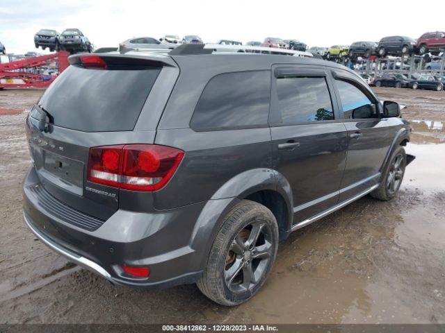 3C4PDCGB2FT718740 Dodge Journey Crossroad