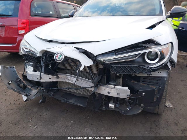ZASPAKBN7M7C99037 Alfa Romeo Stelvio Ti Awd
