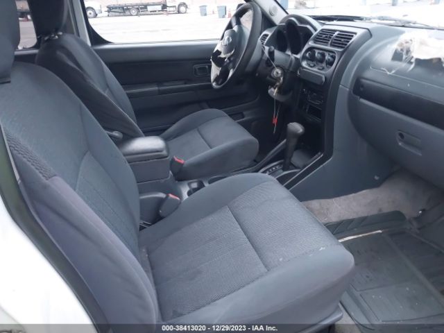2003 NISSAN FRONTIER 2WD 1N6ED27T93C412021 Photo 4
