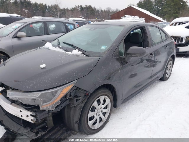 Toyota COROLLA LE 2021 5YFEPMAE8MP160996 Image 2