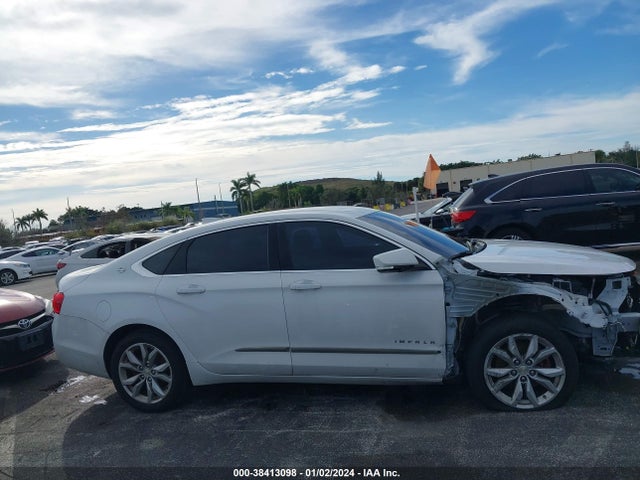Chevrolet IMPALA 1LT 2018 1G1105S33JU121133 Image 13