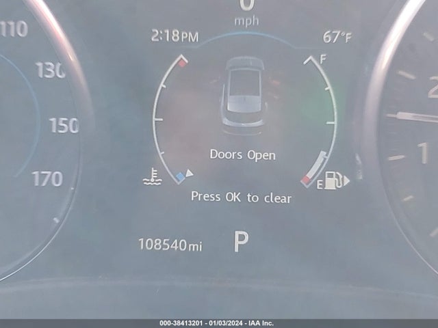 2017 JAGUAR F-PACE SADCM2BV3HA880093 Photo 6