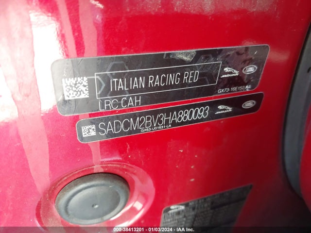 2017 JAGUAR F-PACE SADCM2BV3HA880093 Photo 8