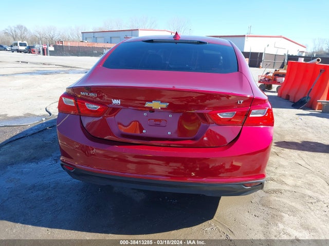 Chevrolet MALIBU LT 2018 1G1ZD5STXJF260963 Image 17