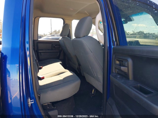 2017 RAM 1500 EXPRESS QUAD CAB 4X4 6'4 BOX VIN: 1C6RR7FGXHS618332