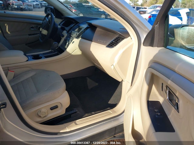 Ford TAURUS SE 2016 1FAHP2D85GG156987 Image 5