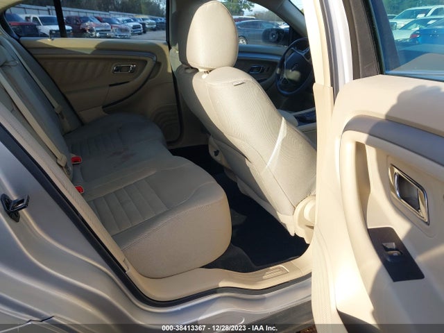 Ford TAURUS SE 2016 1FAHP2D85GG156987 Image 8