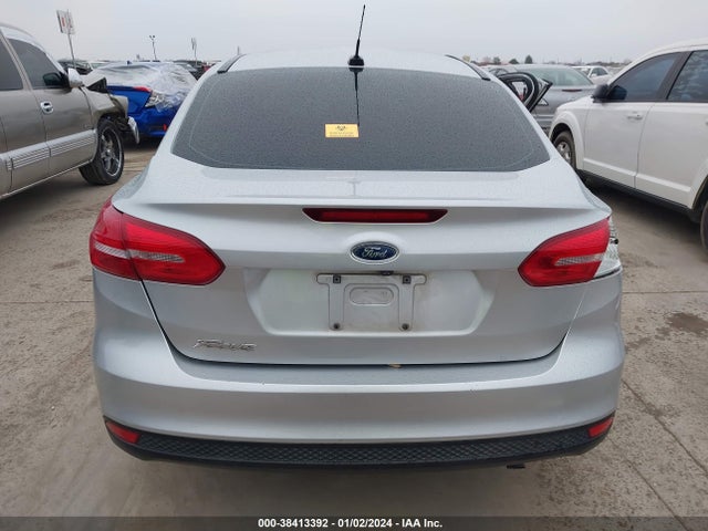 2018 FORD FOCUS S VIN: 1FADP3E27JL277551