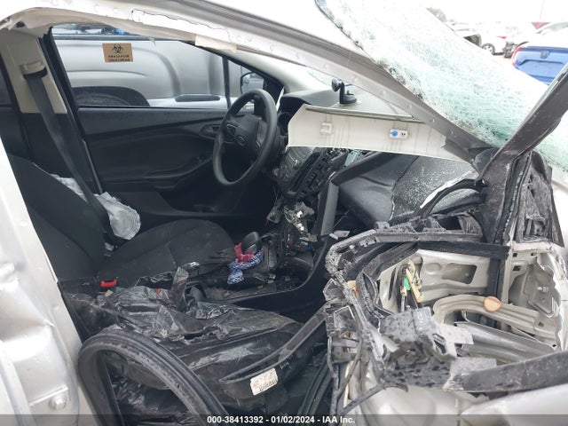 2018 FORD FOCUS S VIN: 1FADP3E27JL277551