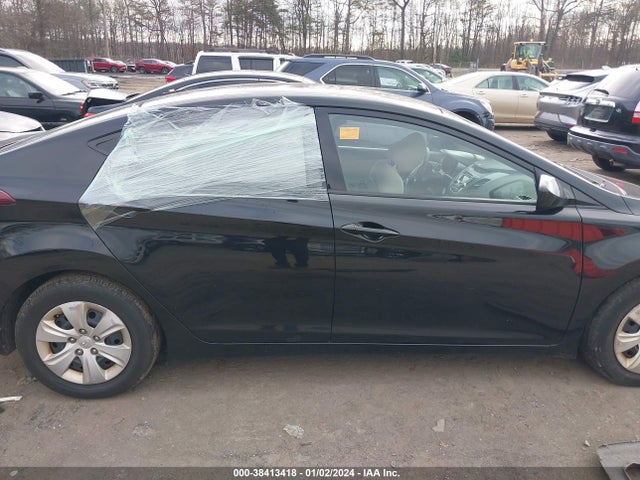 Hyundai ELANTRA SE 2016 5NPDH4AE0GH789033 Image 12