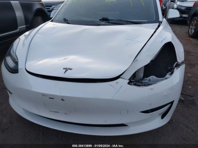 5YJ3E1EB3KF438773 Tesla Model 3 Long Range/performance
