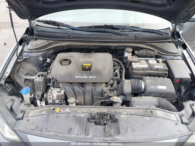 Hyundai ELANTRA SE 2018 5NPD74LFXJH394230 Image 10