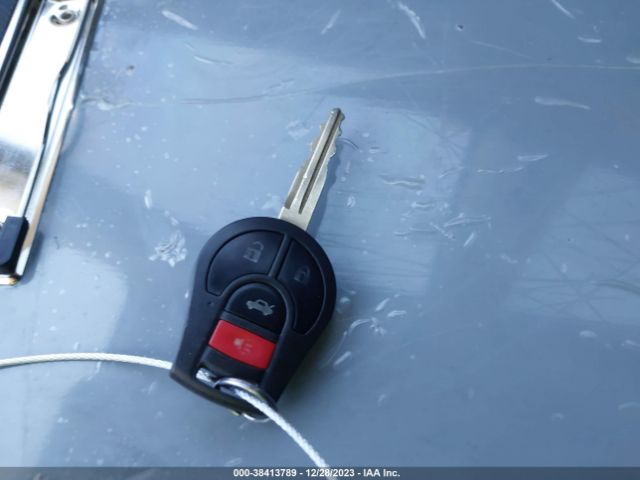 JN8AS5MT9FW656627 Nissan Rogue Select S
