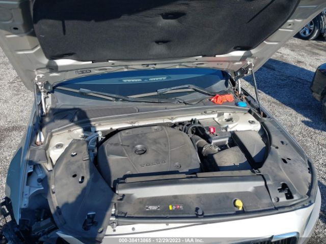 LVY982MK1JP032979 Volvo S90 T5 Momentum