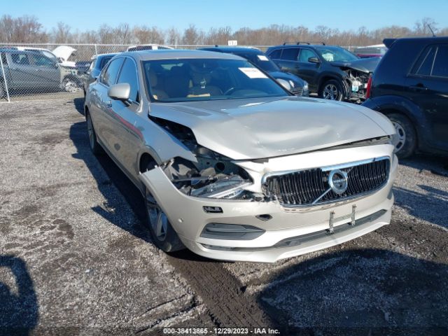 LVY982MK1JP032979 Volvo S90 T5 Momentum