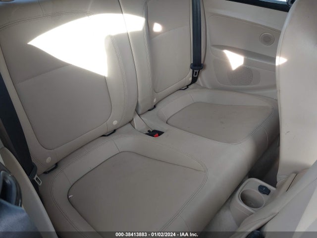 2013 VOLKSWAGEN BEETLE 2.5L VIN: 3VW5P7AT8DM813492