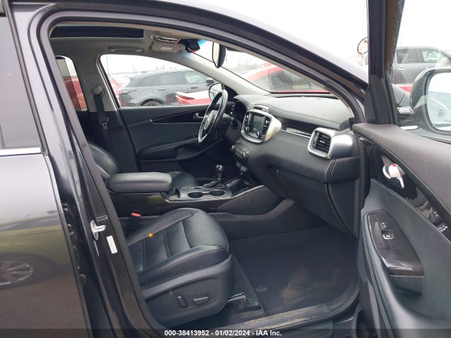 2018 KIA SORENTO 3.3L EX VIN: 5XYPH4A58JG340243