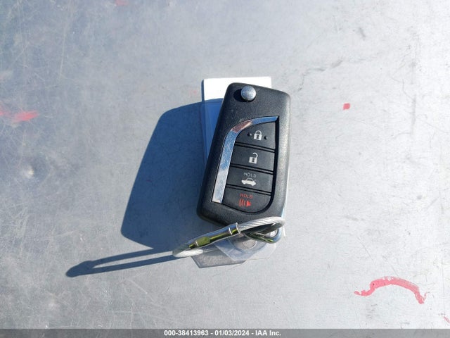 2021 TOYOTA COROLLA LE VIN: 5YFEPMAEXMP251199