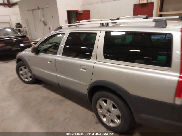 2006 VOLVO XC70 2.5T/VOLVO OCEAN RACE EDITION VIN: YV4SZ592861208336