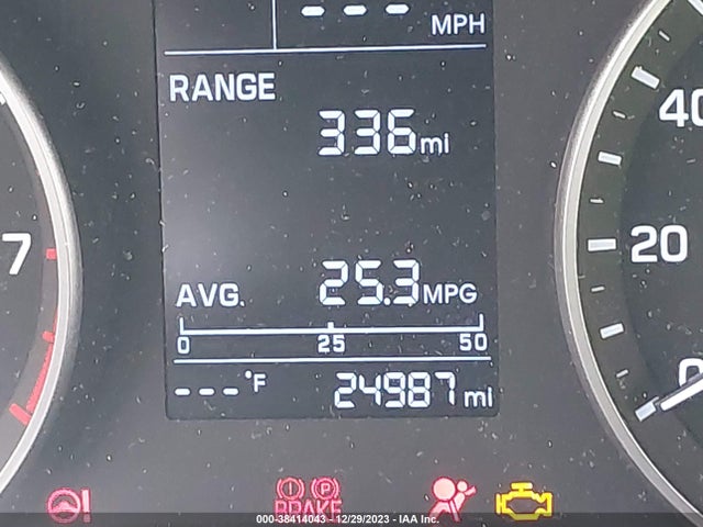 Hyundai ELANTRA SE 2018 5NPD74LF8JH353613 Image 14