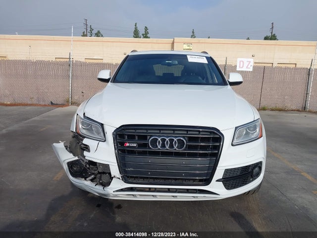 WA1CGAFP5FA144563 Audi Sq5 3.0t Premium Plus