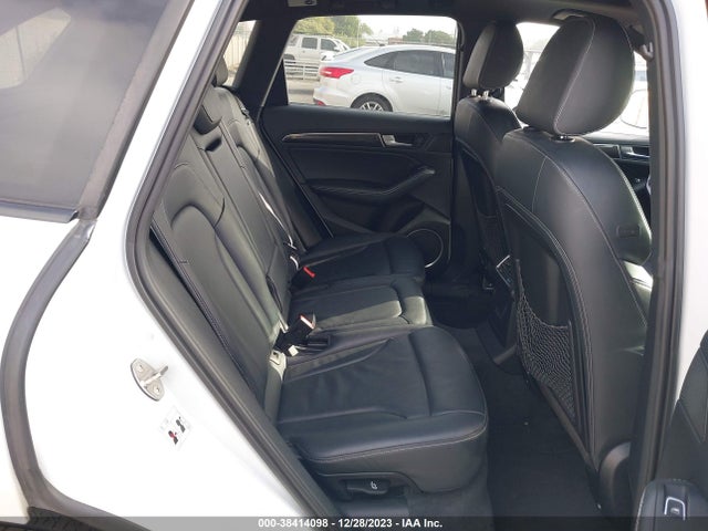 WA1CGAFP5FA144563 Audi Sq5 3.0t Premium Plus