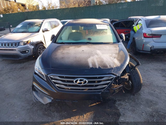 Hyundai Sonata Limited 2017 5NPE34AF4HH472949 Image 12
