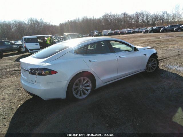 2018 TESLA MODEL S 5YJSA1E28JF297799 Photo 3