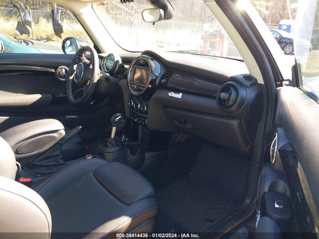 2019 MINI HARDTOP WMWXP7C54K2A51762 Photo 4