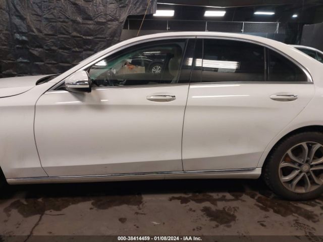 55SWF4KB9GU151024 Mercedes-Benz C 300 4matic/luxury 4matic/sport 4matic