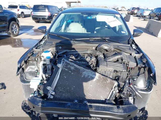 2017 VOLKSWAGEN PASSAT 1.8T SE VIN: 1VWGT7A34HC041827