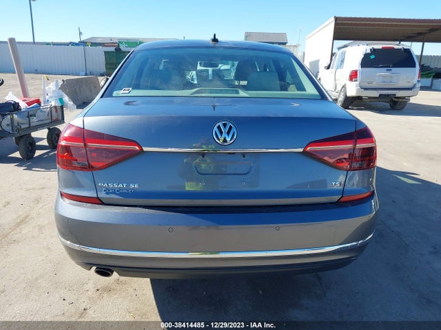 2017 VOLKSWAGEN PASSAT 1.8T SE VIN: 1VWGT7A34HC041827