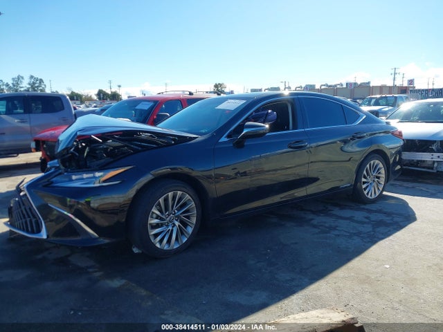 58AEA1C17NU014947 Lexus Es 300h Luxury