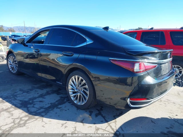 58AEA1C17NU014947 Lexus Es 300h Luxury