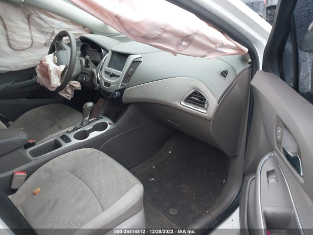 Chevrolet Cruze Ls Auto 2017 1G1BC5SM5H7124712 Image 5