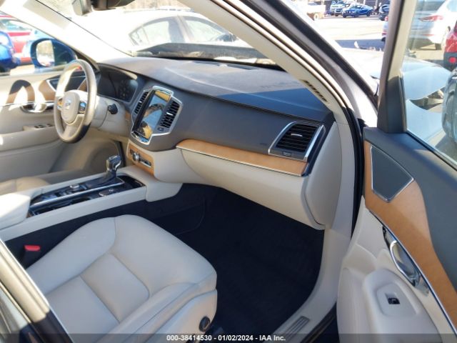 2021 VOLVO XC90 YV4A22PK5M1681335 Photo 4