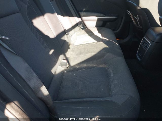 2C3CDXBG0KH720230 Dodge Charger Sxt Rwd
