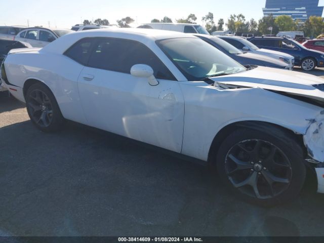 2C3CDZAG5JH288374 Dodge Challenger Sxt Plus