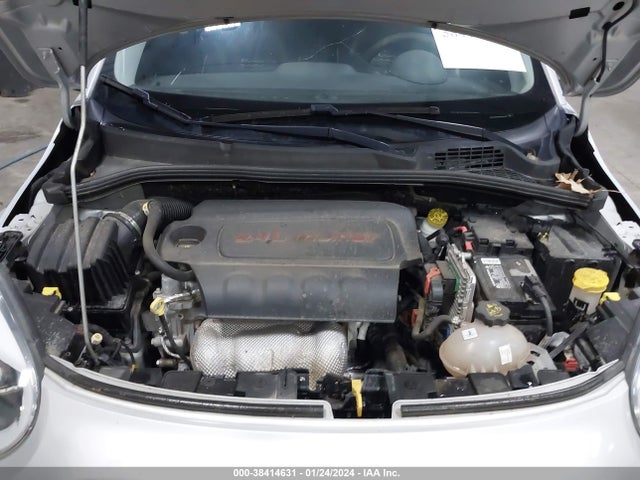 2017 FIAT 500X ZFBCFYDB9HP568453 Photo 9