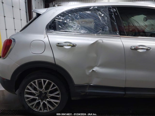 2017 FIAT 500X ZFBCFYDB9HP568453 Photo 5