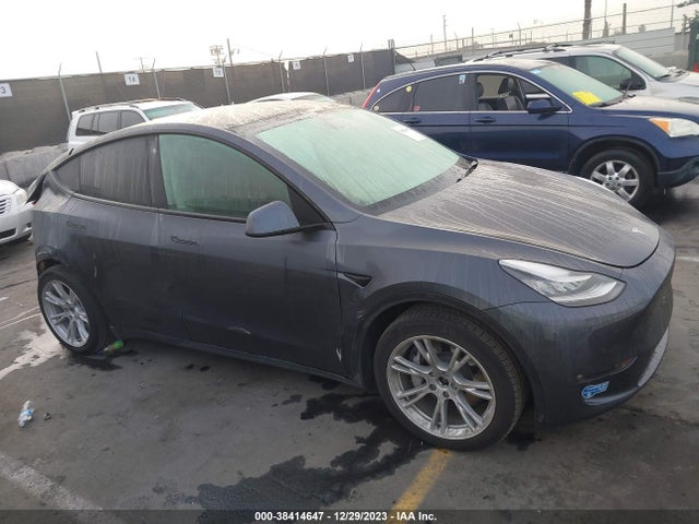 5YJYGDEE8MF153288 Tesla Model Y Long Range Dual Motor All-wheel Drive