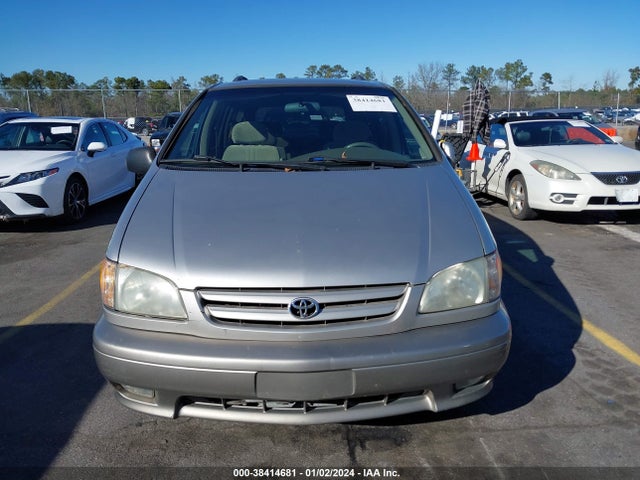 2001 TOYOTA SIENNA XLE VIN: 4T3ZF13C01U408030
