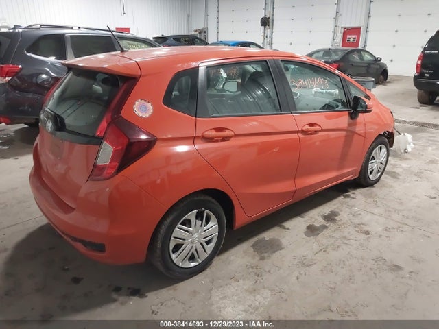 Honda FIT LX 2018 3HGGK5H49JM700144 Image 4