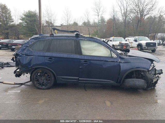 Mitsubishi Outlander Le 2018 JA4AZ3A31JZ027820 Image 13