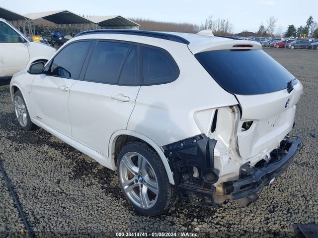 2014 BMW X1 XDRIVE28I VIN: WBAVL1C57EVY17807