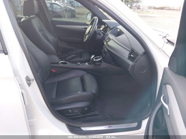 2014 BMW X1 XDRIVE28I VIN: WBAVL1C57EVY17807
