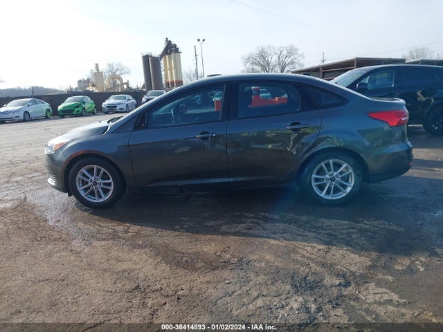1FADP3F20GL398770 Ford FOCUS SE