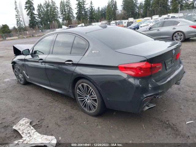 WBAJA9C5XJB033880 BMW 530e Iperformance