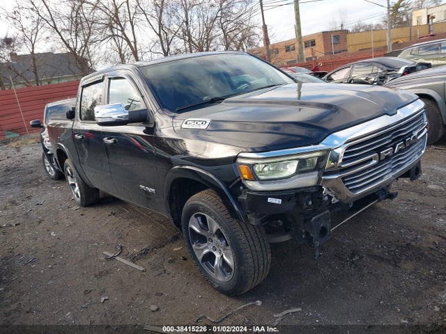RAM 1500 Laramie  4x4 5'7 Box 2022 1C6SRFJT2NN367168 главное изображение